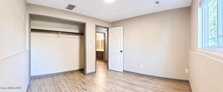 Property Photo: 1204 N Warren Rd WA 99216