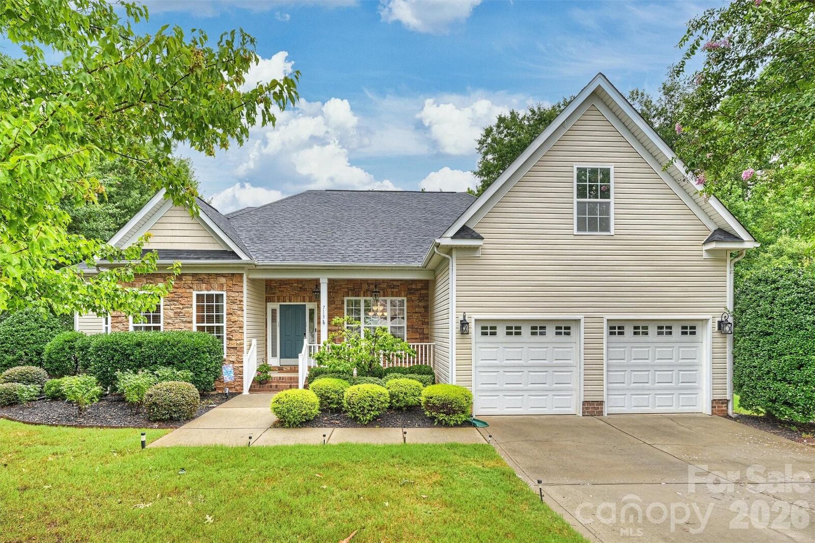 Property Photo:  713 Trailhead Lane  SC 29708 