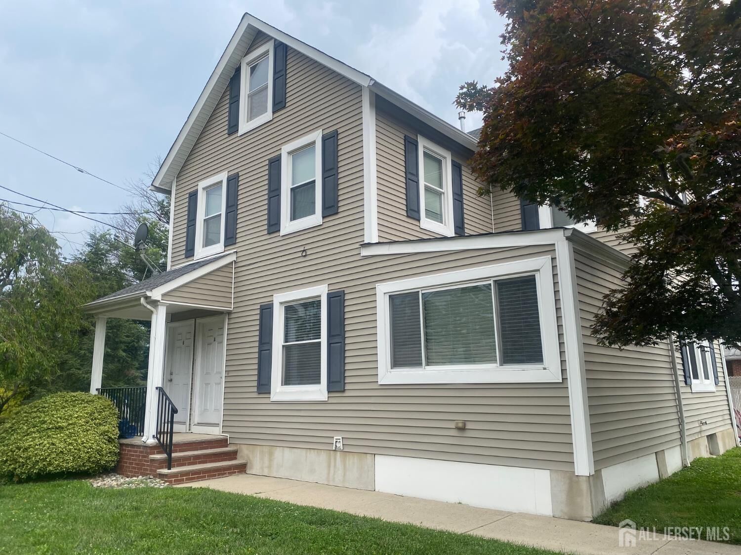 Property Photo:  637 Main Street  NJ 08872 