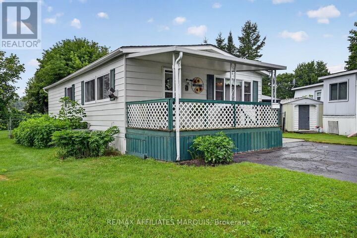 Property Photo:  1 Kavanagh Drive  ON K7A 4S5 