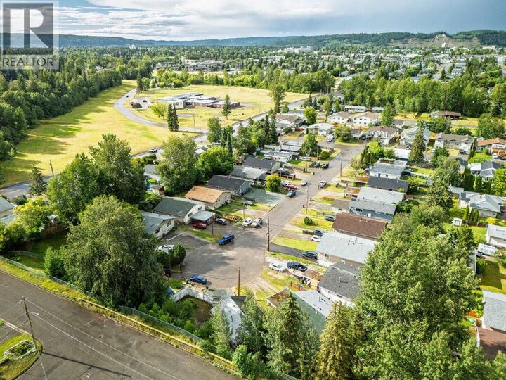 Photo de la propriété:  2650 Quince Street  BC V2L 2H5 