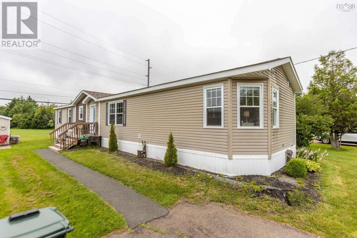 Property Photo:  8 Lorne Crescent  NS B4H 4B7 