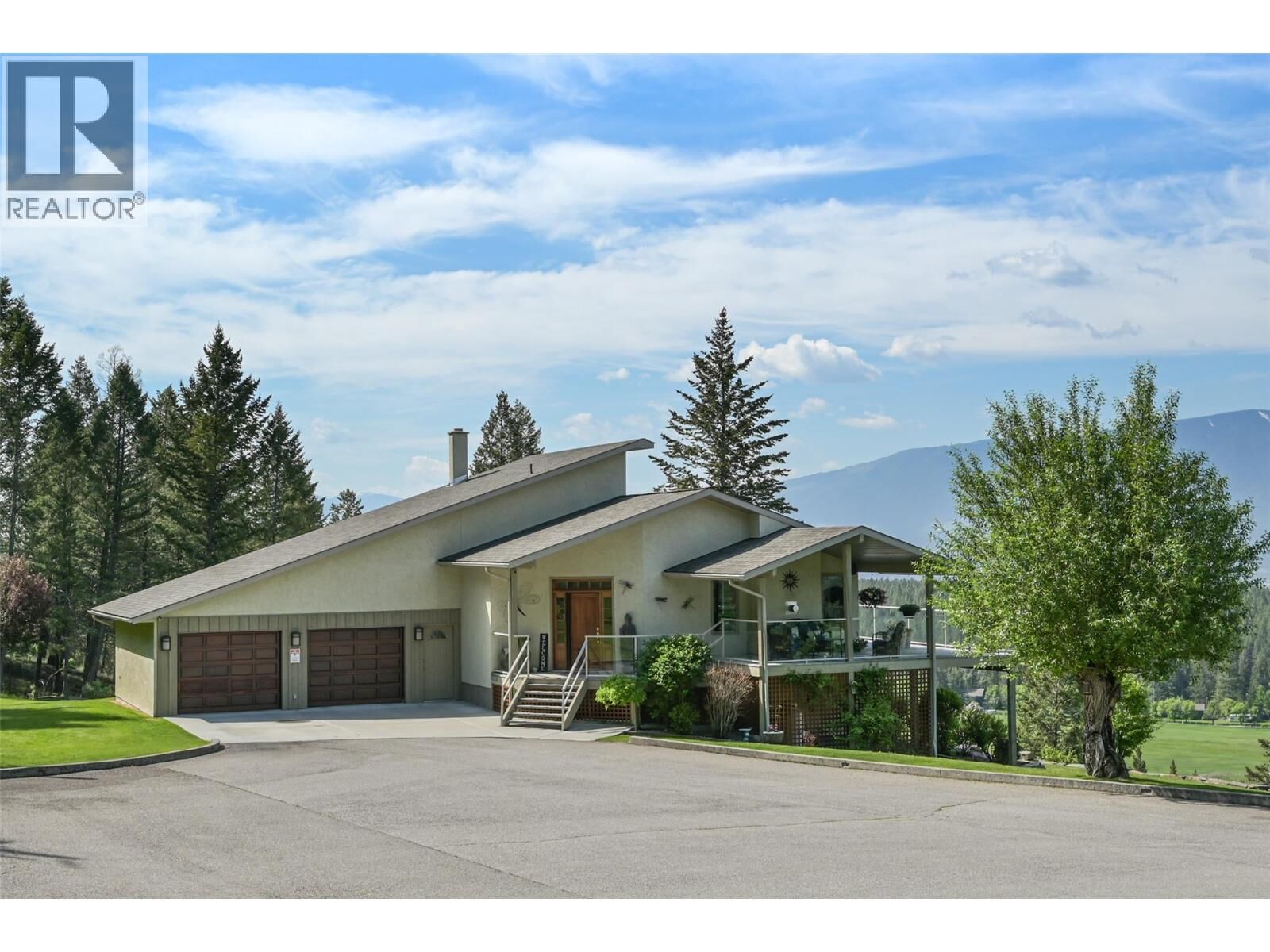Property Photo: 9520 Juniper Heights Road BC V0A 1K2