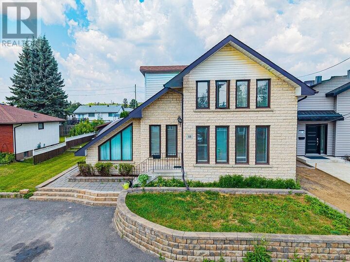88 Carl Ave. — photo 1