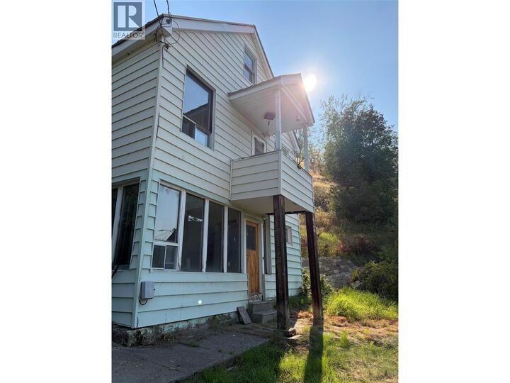 626 Hendry Street — photo 1