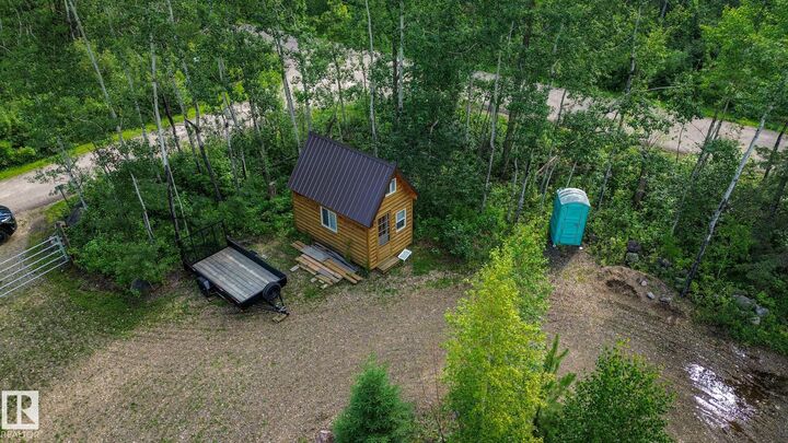 Property Photo: 200 12272 Township Road 602 AB T0A 3E0
