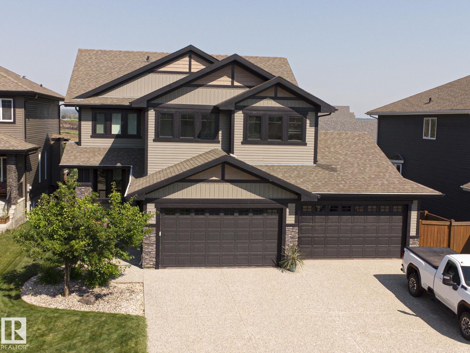 Property Photo: 91 Danfield Place AB T7X 0E6