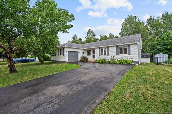 57 McDowell Avenue — photo 1
