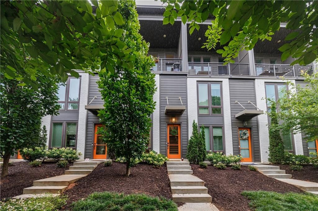 Property Photo:  443 Parkway Drive NE  GA 30308 