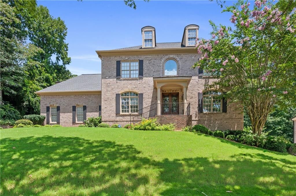 Property Photo: 3880 Stratford Walk Circle NE GA 30342