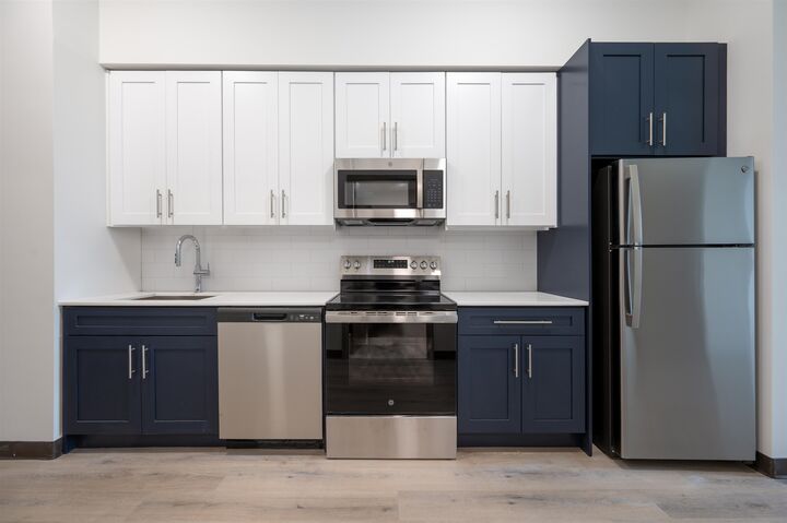 Property Photo: 857 Bergen Ave 406 NJ 07306