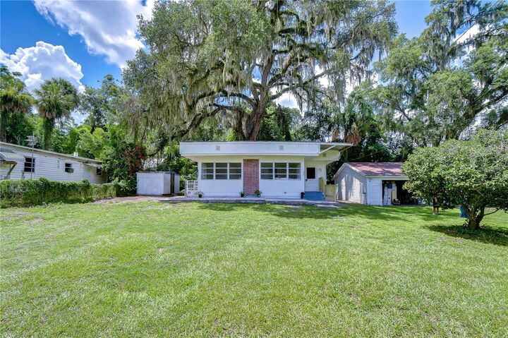 Property Photo: 39200 Fibelkorn Road FL 33540