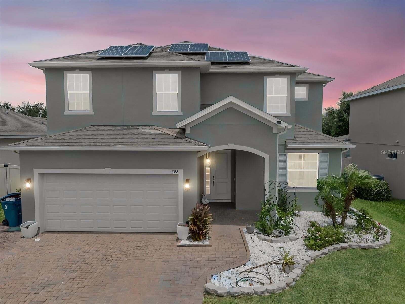 Property Photo:  822 Opal Court  FL 33837 