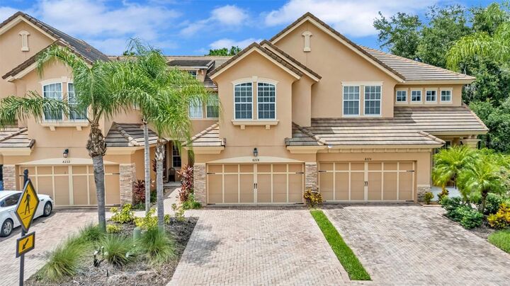 Property Photo:  8228 Villa Grande Court  FL 34243 
