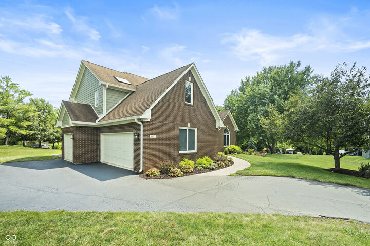 Property Photo:  8627 Bay Pointe Circle  IN 46236 