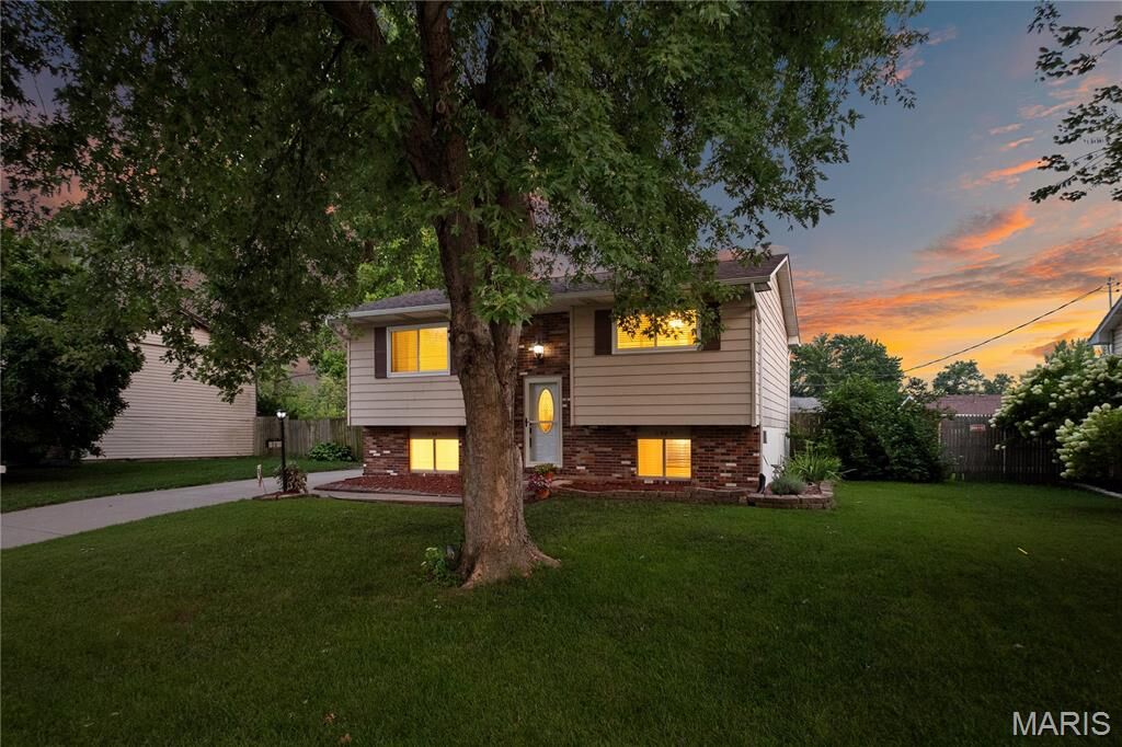 Property Photo: 36 Georgetown Drive IL 62040