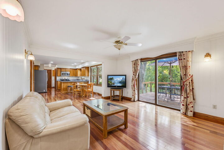 Property Photo: 2505 Almesbury Ave WI 53045