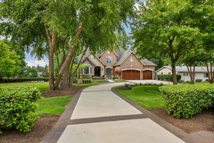 Property Photo: 760 E Bauer Road IL 60563