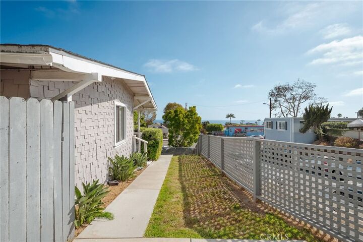 Property Photo:  217 Wave Street  CA 92651 