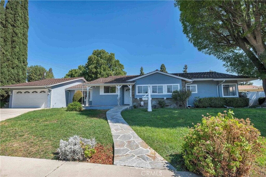 Property Photo:  17221 Tuba Street  CA 91325 