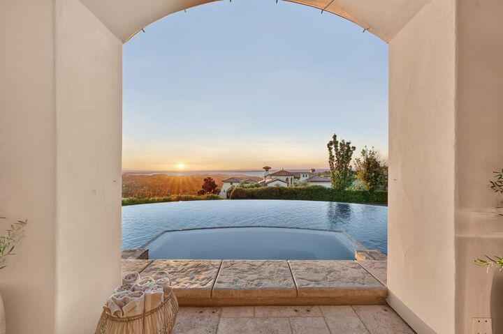 Property Photo: 5005 Gresham Drive CA 95762