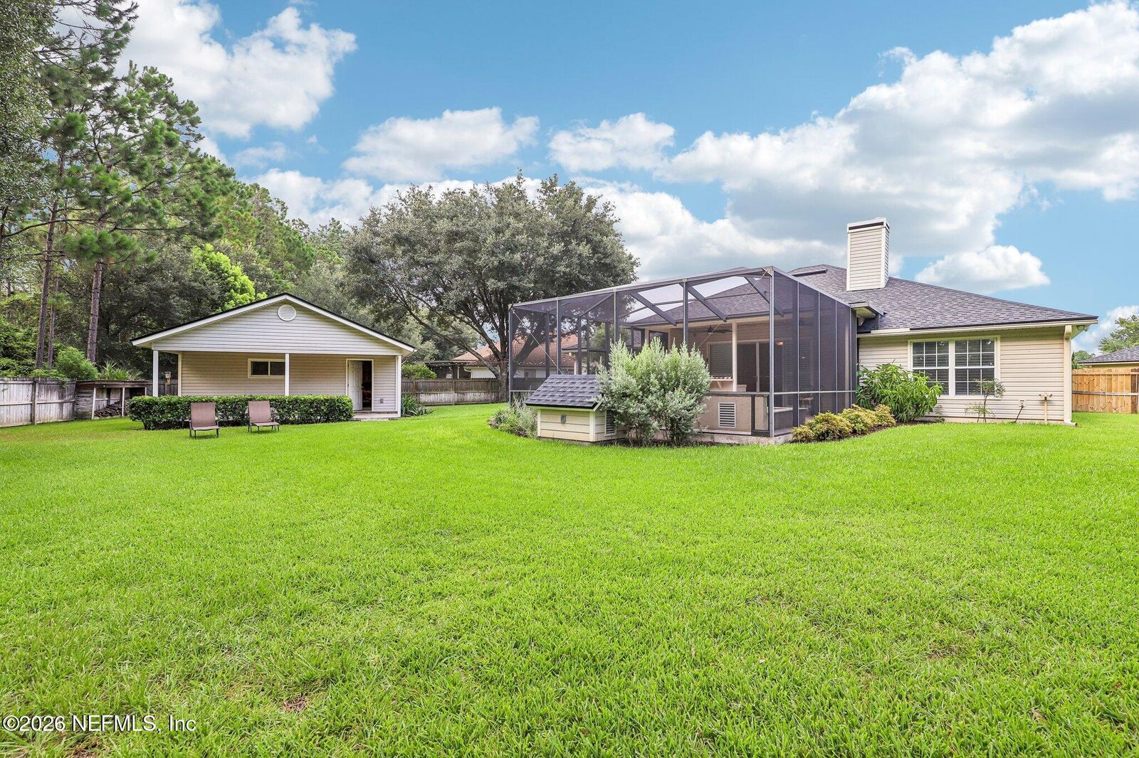 Property Photo: 9487 Staplehurst Court FL 32244