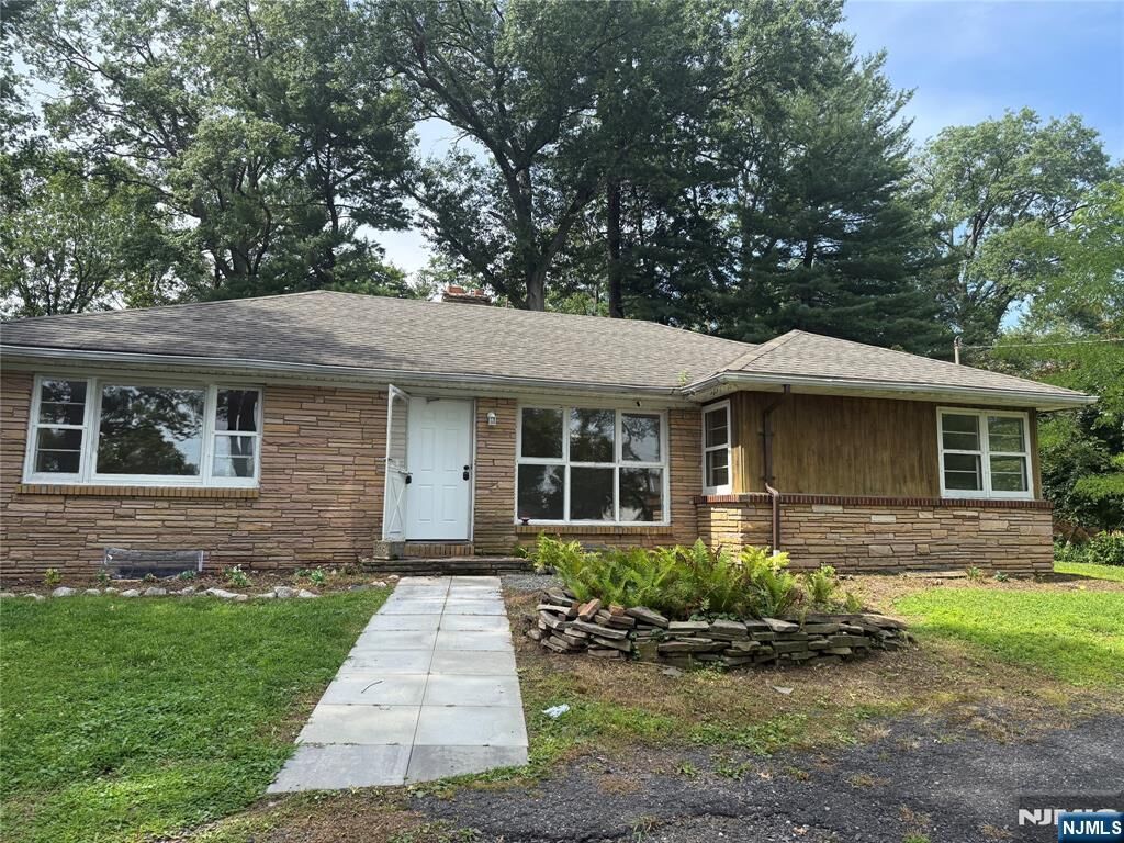 Property Photo: 166 Midwood Road NJ 07652