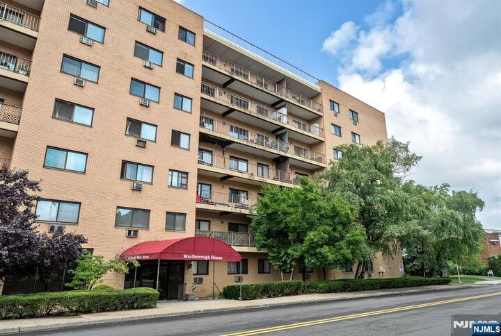Property Photo: 44 S Main Street 6J NJ 07644