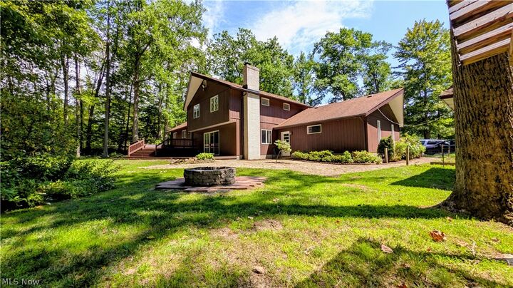 Property Photo: 1305 Garrison Road OH 44004