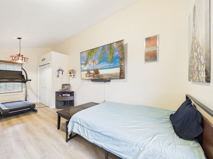 Property Photo: 4 Cherry Tree Lane NH 03446