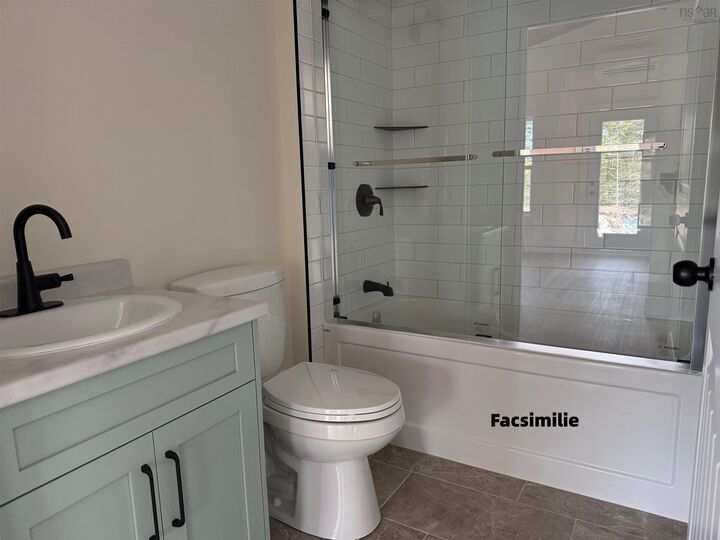 Property Photo:  228 Parkland Gate  NS B0N 1Z0 