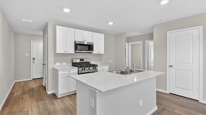 Property Photo: 5504 Corduroy Road TX 76249
