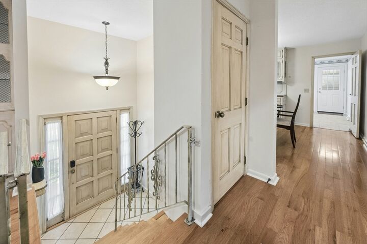 Property Photo: 19 Hickory Drive MA 01609