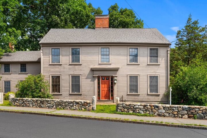 Property Photo:  17 Elm St  MA 01864 
