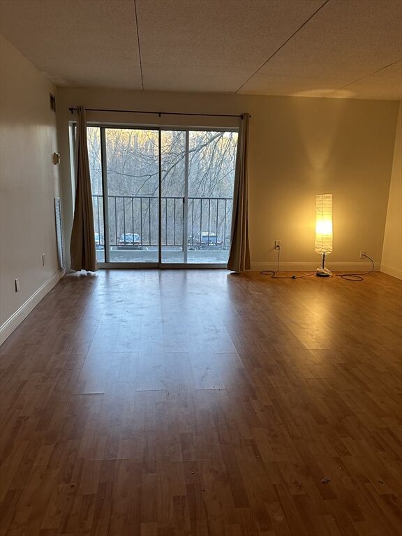 Property Photo: 50-56 Broadlawn Park 202 MA 02467