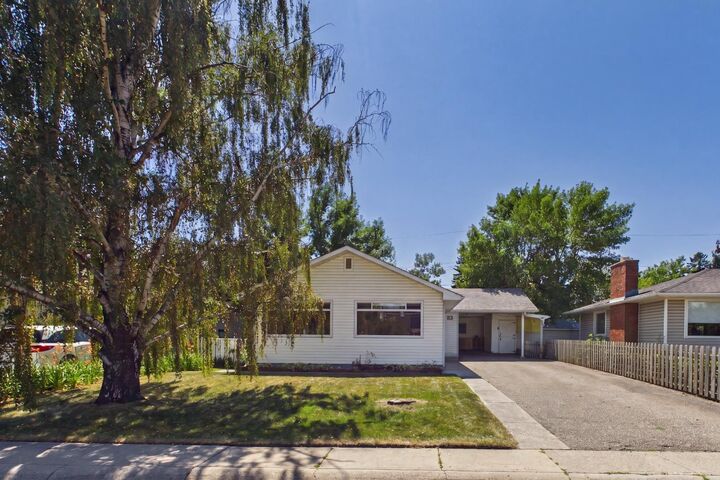 83 Westover Drive SW — photo 1