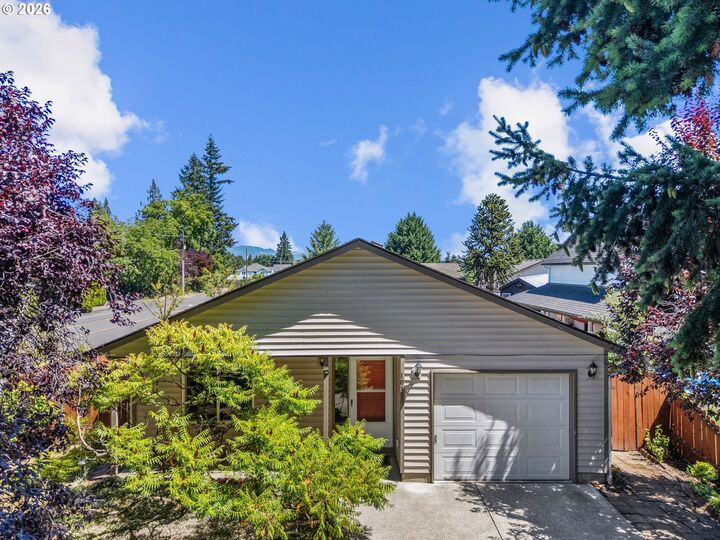 Property Photo:  10110 NE 75th Way  WA 98662 