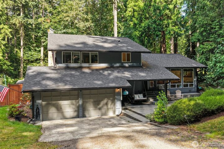 Property Photo:  5021  277th Avenue NE  WA 98053 