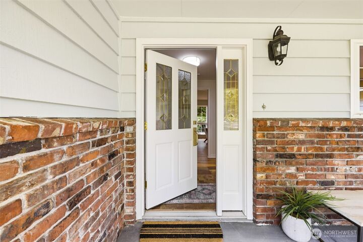 Property Photo:  17815 NE 9th Street  WA 98008 