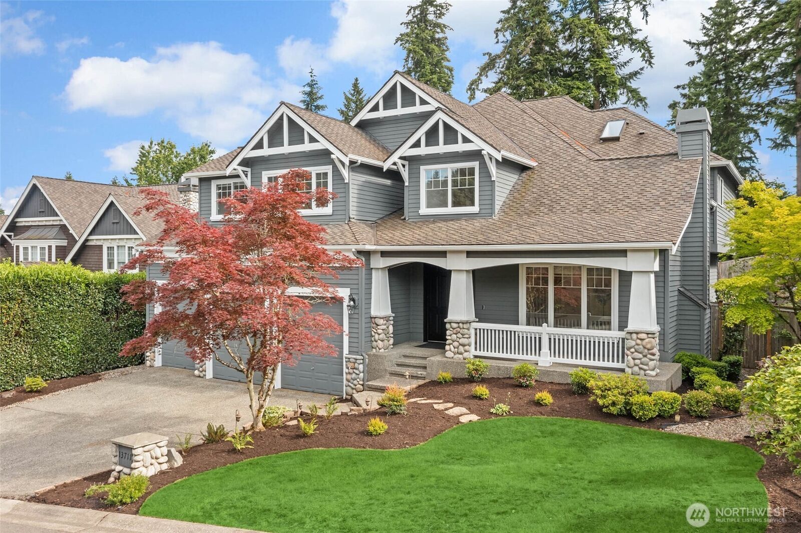 Property Photo: 13711 NE 135th Place WA 98034