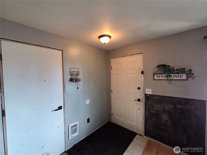 Property Photo: 412 McKenzie Avenue SW WA 98597