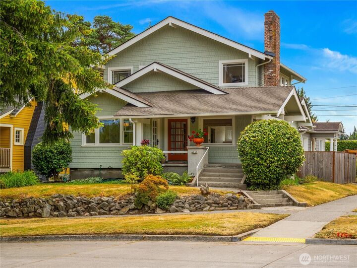 Property Photo:  2419 N Junett Street  WA 98406 
