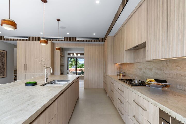 Property Photo: 3099 Banyan Road A FL 33432