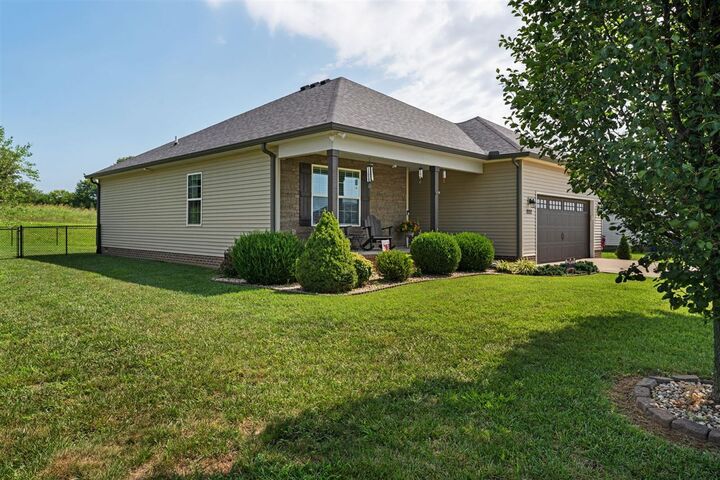 Property Photo:  222 Claiborne Circle  KY 42134 