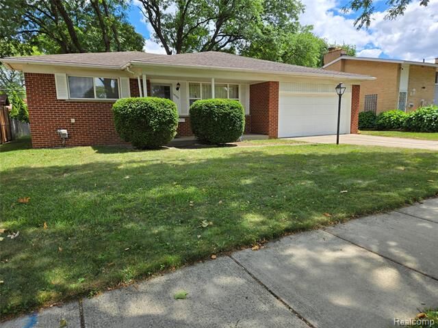 Property Photo:  14100 Bainbridge Street  MI 48154 