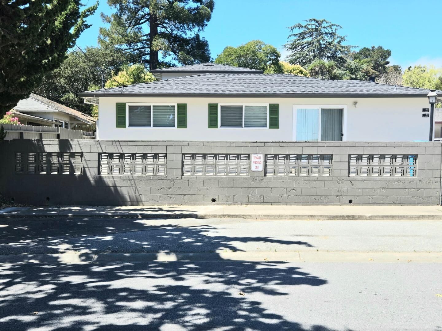 Property Photo: 910 Academy Avenue CA 94002