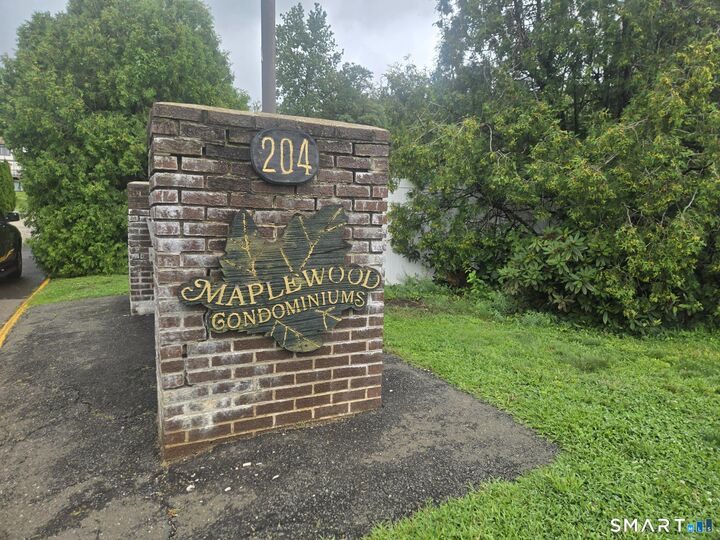 Property Photo:  204 New Haven Avenue 4A  CT 06418 