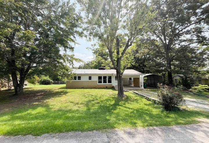 Property Photo:  420 Brewer Street  MO 65791 