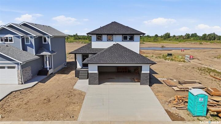 Property Photo:  149 Emma Crescent  SK S0K 2T0 
