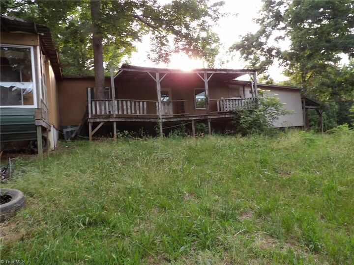 Property Photo:  634 McGlamery Road  NC 28697 